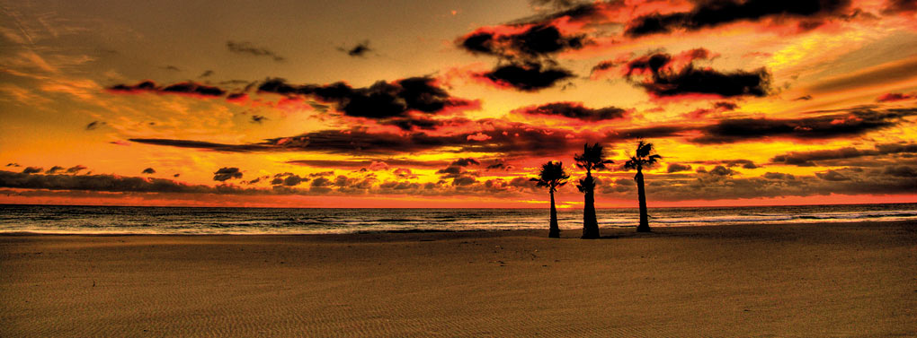 canet et sa plage au coucher du soleil