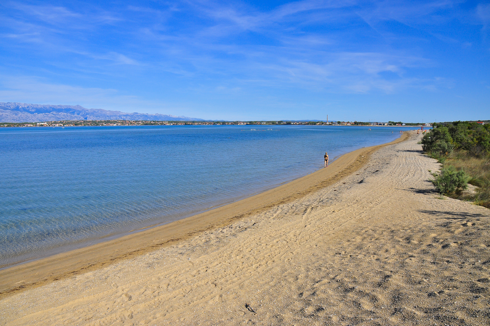 zadar queens beach a nin