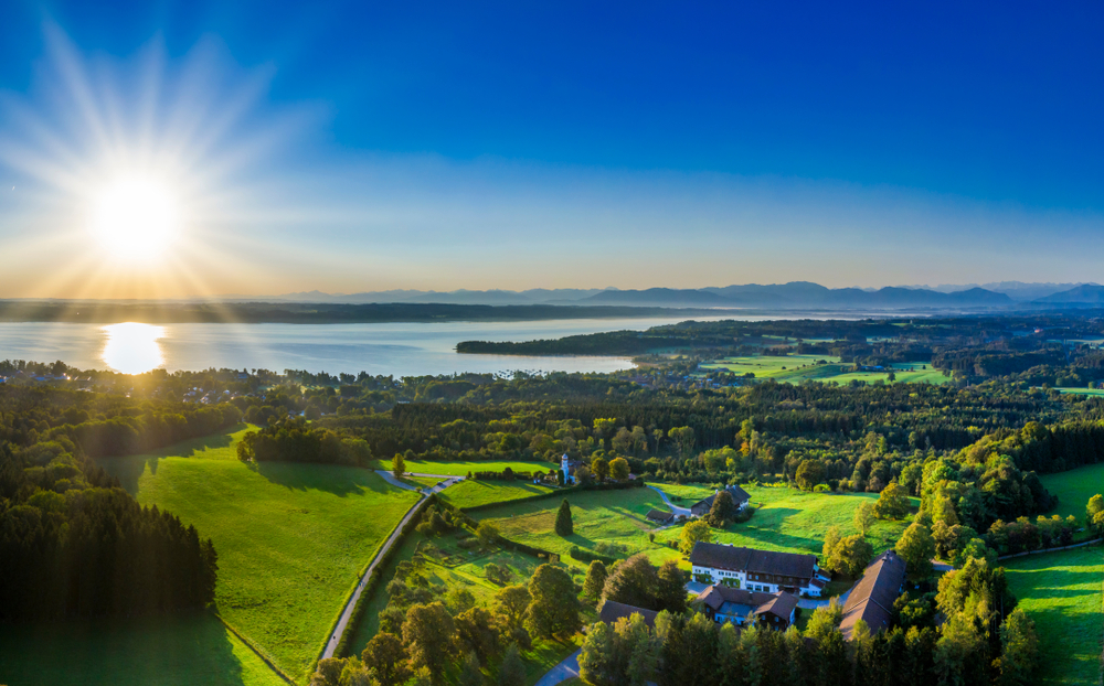 Lac de Starnberg ensoleillé