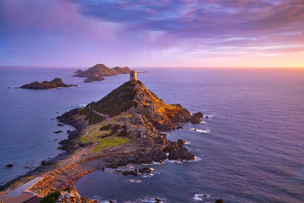 Pointe de la Parata, idéale pour une randonnée en corse