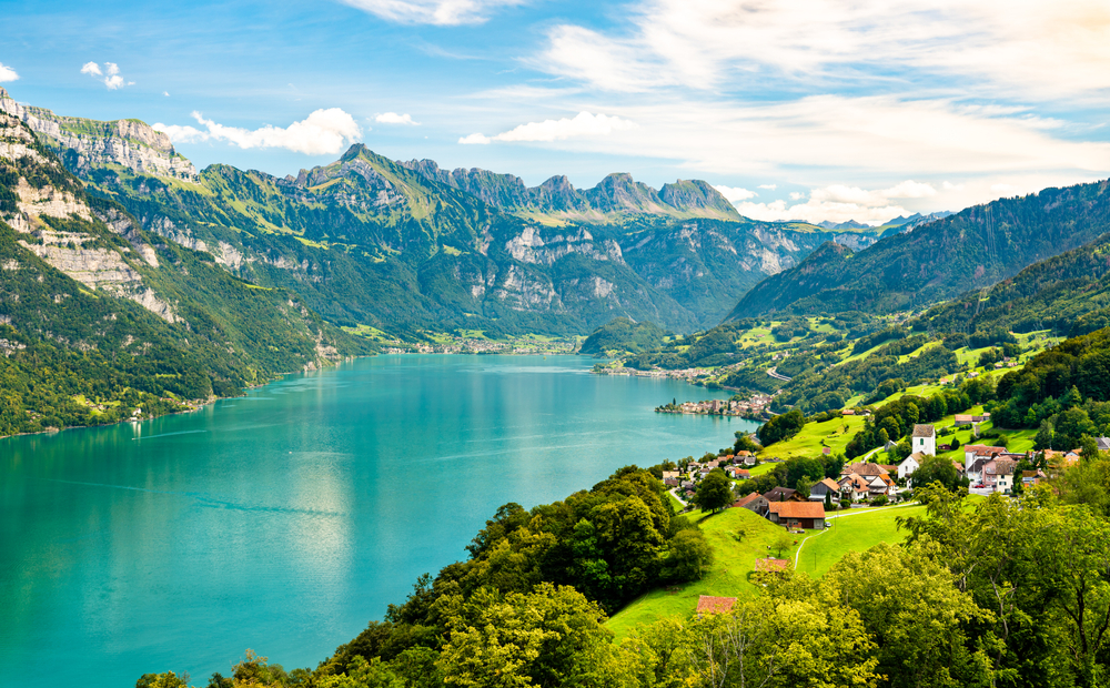 randonnée suisse : lac de walen